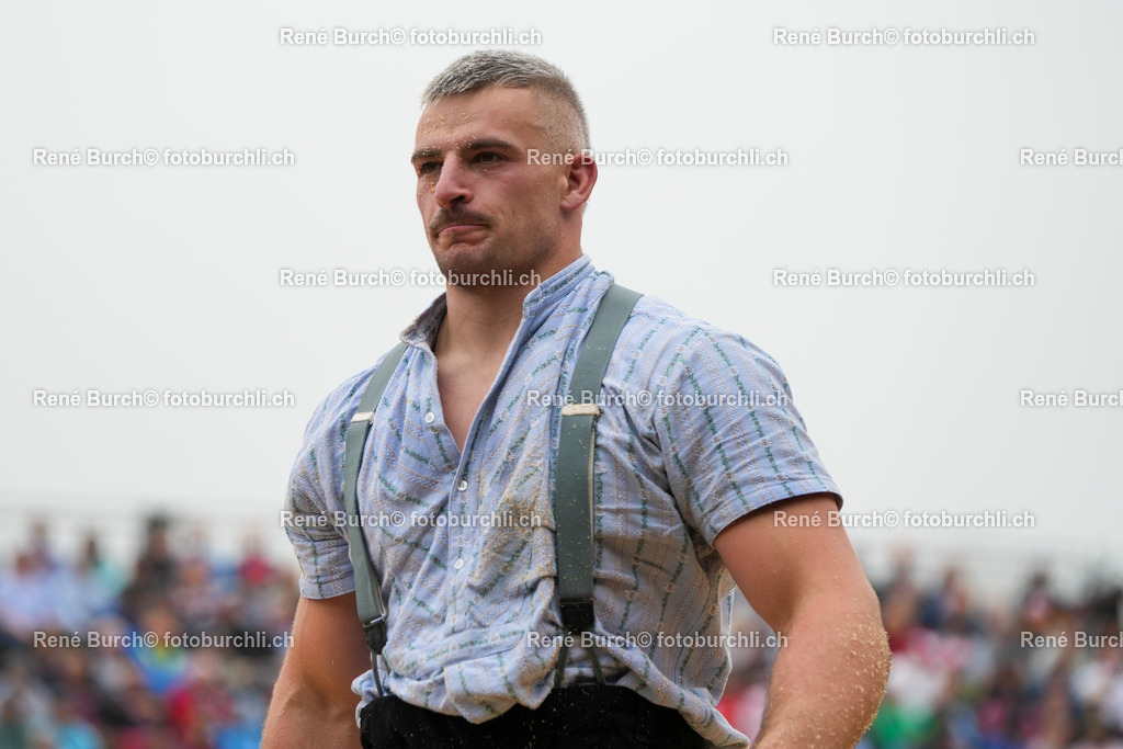 RB-05130 | René Burch leidenschaftlicher Fotograf aus Kerns in Obwalden.  Hier finden sie Sport, Landschaft und Natur Fotografie.
 - Realisiert mit Pictrs.com