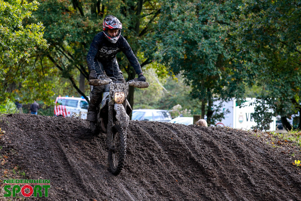 OpenTrack2024_Samstag_203 | Bildergalerie von Sport-Ereignissen aber auch von weiteren spannenden Dingen - nicht nur vom Niederrhein. In Anlehnung an den bekannten Spruch von Hanns Dieter Hüsch heißt das Motto: "Niederrhein ist überall".  - Realisiert mit Pictrs.com