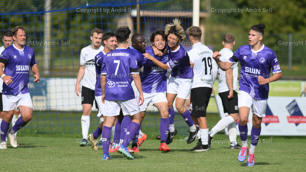 VfR Neumünster vs Eckernförder SV | Jubel über den Ausgleich zum 1-1 durch Riku Deguchi (VfR #22) der hier von Rin Yoshimatsu (VfR #2) umarmt wird - Fußball-Oberliga Männer 2024/2025 / VfR Neumünster vs Eckernförder SV / VfR-Stadion / Neumünster / 15.09.24 - Realisiert mit Pictrs.com