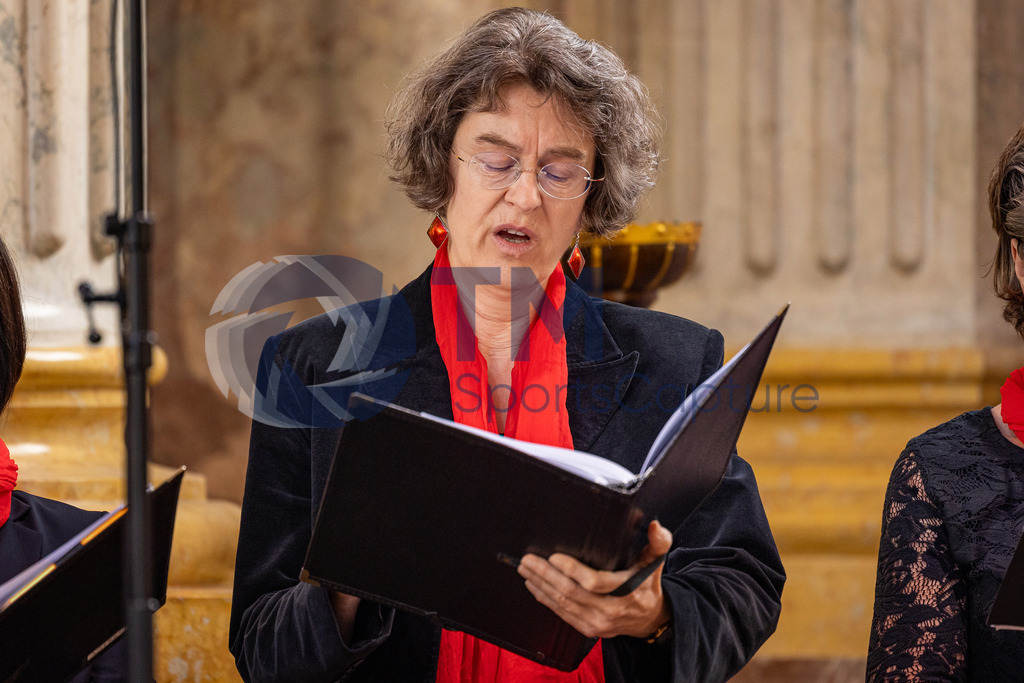 RR5M7969 | Firmung Klagenfurt-Dom 19.05.2024 8 Uhr