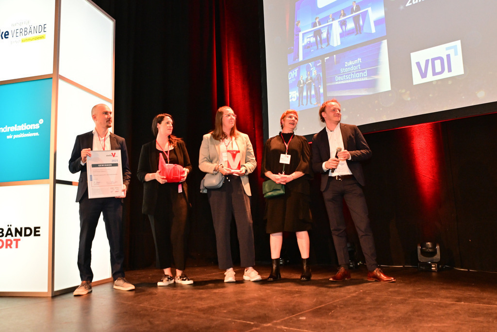 0330Media_V_Award_2025_Foto_Stefan_Wernz | Fotograf Köln - Realisiert mit Pictrs.com