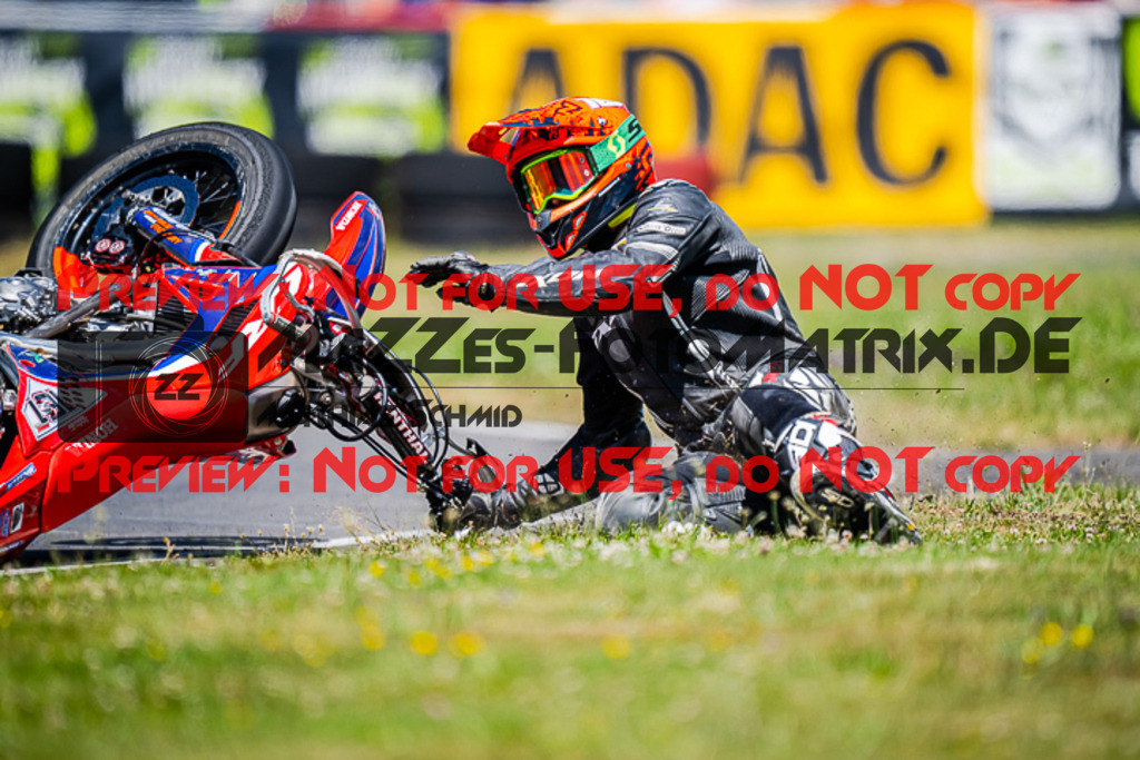 MaZZes_FotoMatrix_220703_1087 | S1