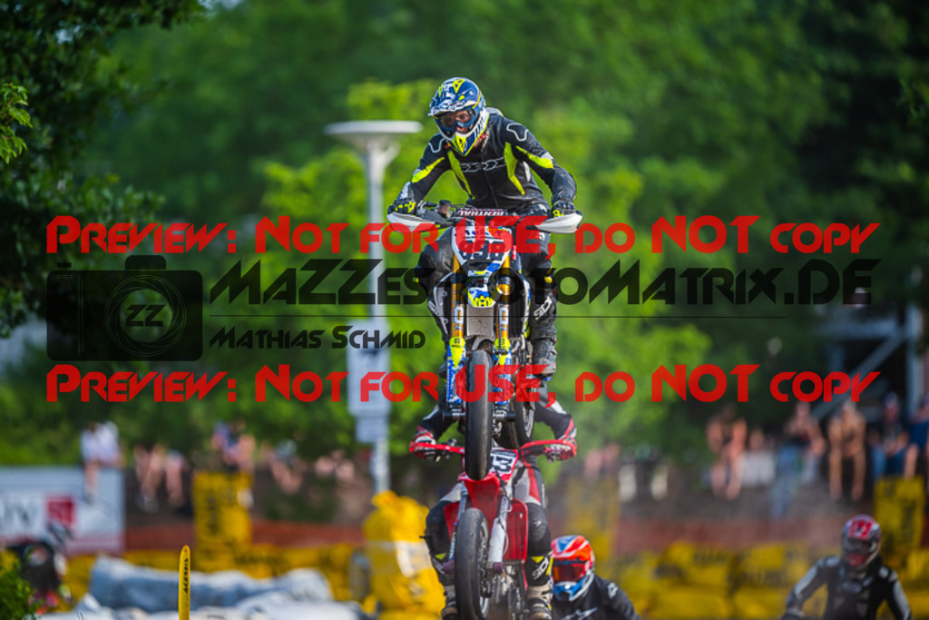 MaZZes_FotoMatrix_220618_9697 | S4