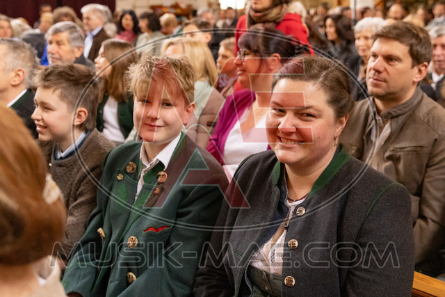 MAE-pic_29 | Der online Fotoshop des Inzeller Fotografen MAE - Marc Anton Eicher. Hier können Sie ihre Fotos und Stockfotos online bestellen als Download oder als Ausdruck, der ihnen bequem nach Hause geschickt wird.
Ihr Marc Anton Eicher - der Inzeller Fotograf - Realisiert mit Pictrs.com