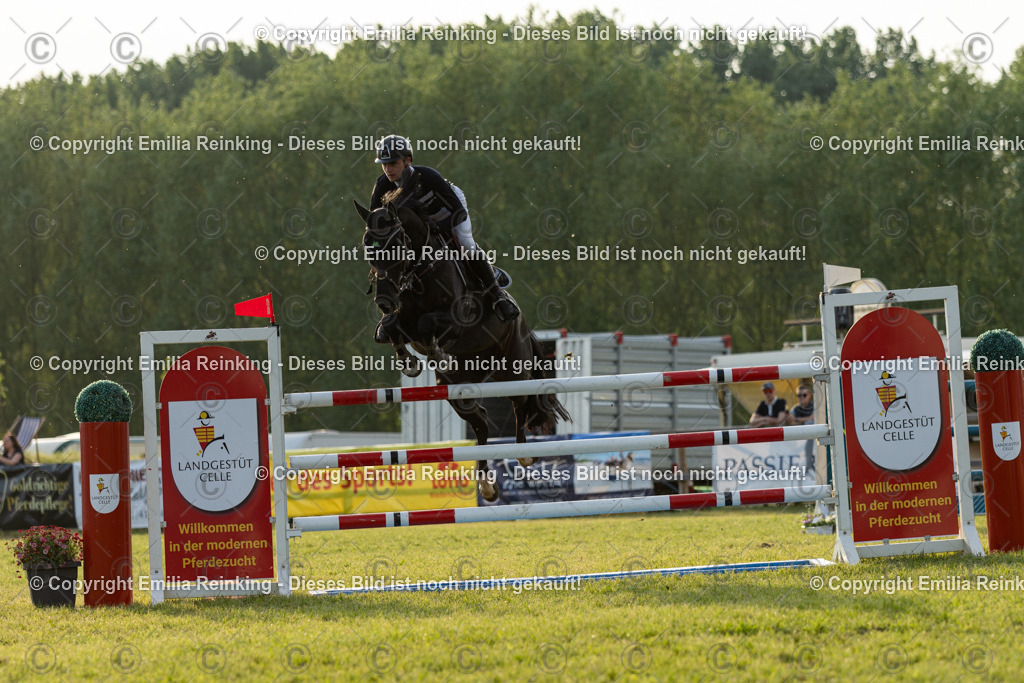 CL5A1408 | Emilia Reinking Fotografie - Realisiert mit Pictrs.com