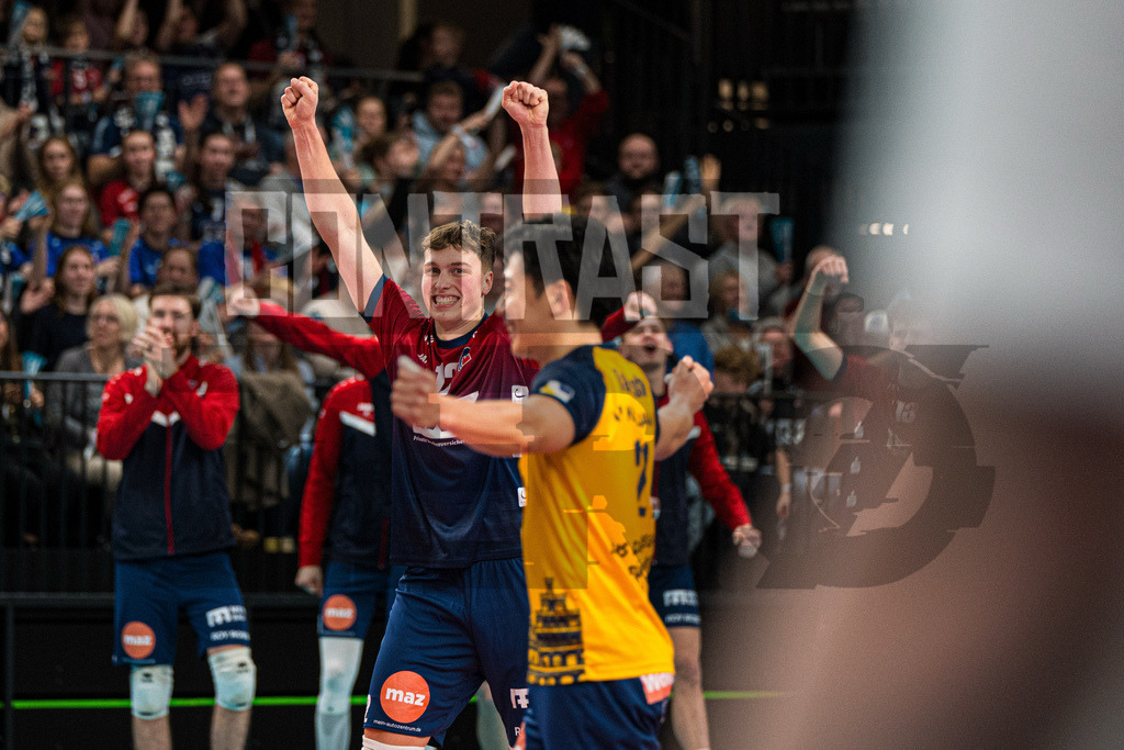 Volleyball I Herren I Saison 2025/2026 I DVV Pokal I Halbfinale I SVG Lüneburg - SWD powervolleys Düren | CONTRAST ZERØ MEDIA - Realisiert mit Pictrs.com