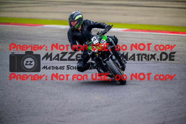 MaZZes_FotoMatrix_240717_6007705_3335 | GELB