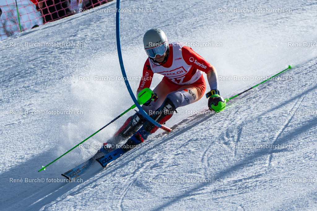 BUR01929 | René Burch leidenschaftlicher Fotograf aus Kerns in Obwalden.  Hier finden sie Sport, Landschaft und Natur Fotografie.
 - Realisiert mit Pictrs.com
