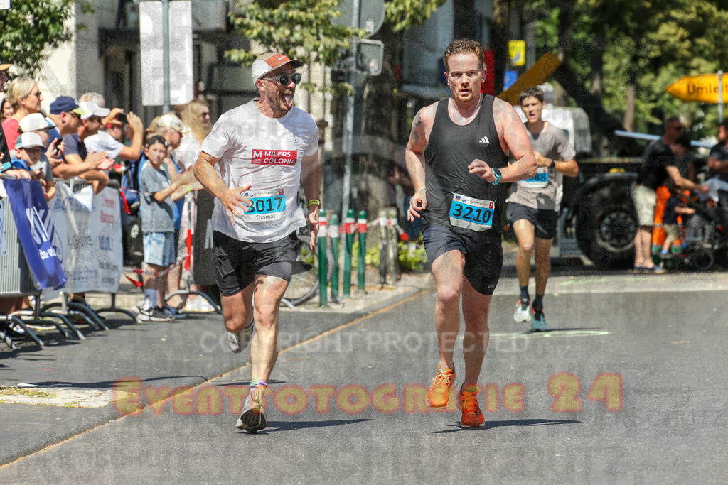 250621_1145_EX1_3943 | Sportfotografie im Rhein-Sieg Kreis, Köln, Bonn, NRW, Rheinland Pfalz, Hessen, etc. Unser Tätigkeitsfeld umfasst den Laufsport vom Volkslauf über den Marathon, Duathlon, Triathon bis zum Ultralauf wie Kölnpfad Ultra oder Schindertrail.