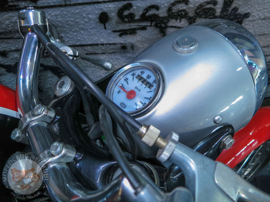 MopedmuseumNeumühl_151023_063 | Bildergalerie von Sport-Ereignissen aber auch von weiteren spannenden Dingen - nicht nur vom Niederrhein. In Anlehnung an den bekannten Spruch von Hanns Dieter Hüsch heißt das Motto: "Niederrhein ist überall".  - Realisiert mit Pictrs.com