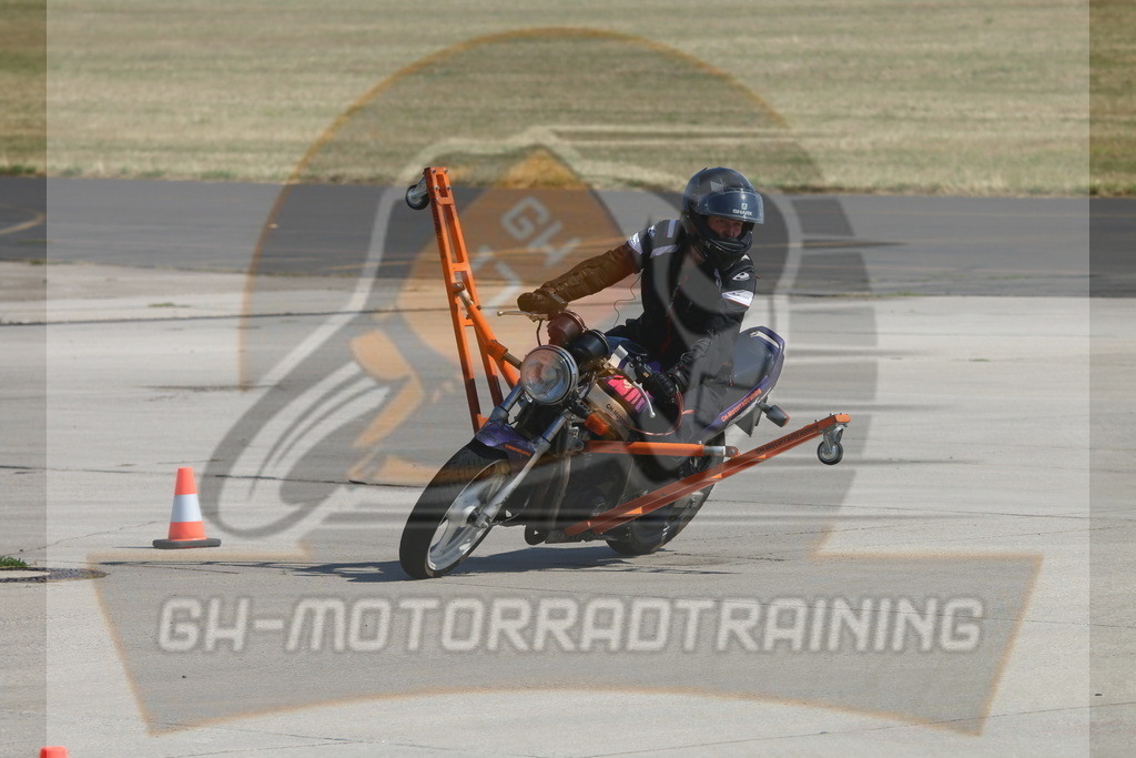 IMG_3563 | gh-motorradtraining-foto.de - Realisiert mit Pictrs.com