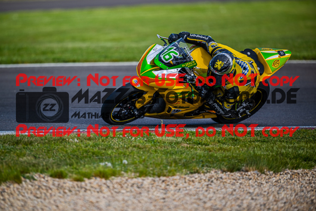 MaZZes_FotoMatrix_220506_93089 | Fotograf Mathias Schmid
Sportfotograf,
Eventfotograf,
Hochzeitsfotograf,
Portraitfotograf