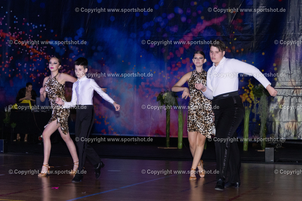 AR6_0529 | Rund um das Thema Sport-Event-Fotografie & individuelle Teilnehmerfotos. Jeder Teilnehmer wird fotografiert.