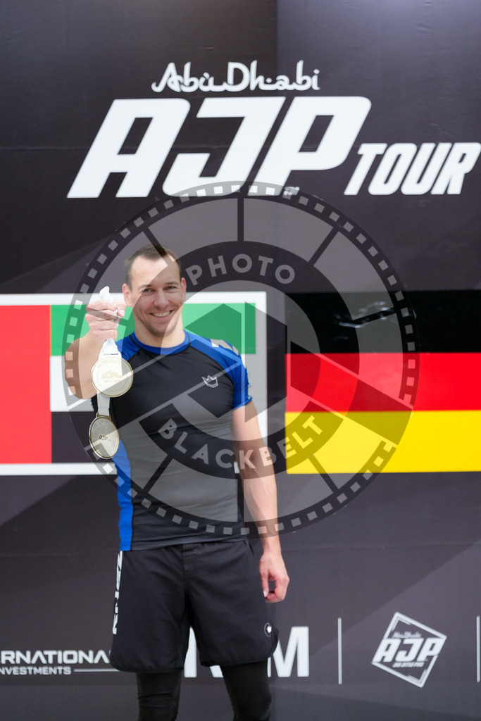 20250920PBB6956 | Athletes compete during the AJP Tour Hamburg International Jiu-Jitsu Championship, on September 20, 2025 in Hamburg, Germany. © Chiara Dazi / photoblackbelt