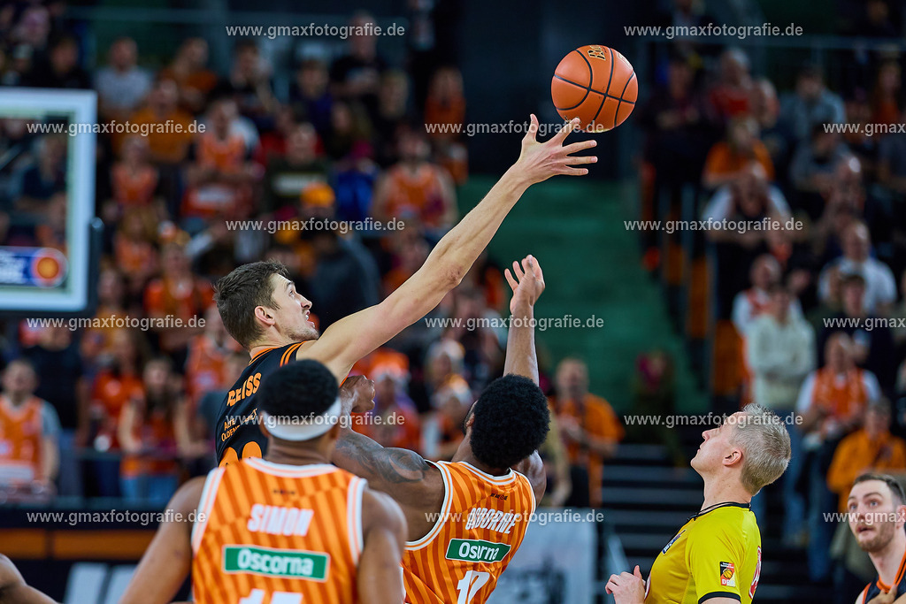 GER, ratiopharm ulm vs. RASTA Vechta, Basketball, 10. Spieltag, EasyCredit Bundesliga, Spielzeit 2025/2026, 13.12.2025 | GER, ratiopharm ulm vs. RASTA Vechta, Basketball, 10. Spieltag, EasyCredit Bundesliga, Spielzeit 2025/2026, 13.12.2025Foto: Gerald Oelze-de Stoppany