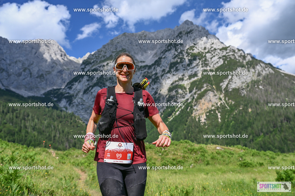 SZI_8411 | Rund um das Thema Sport-Event-Fotografie & individuelle Teilnehmerfotos. Jeder Teilnehmer wird fotografiert.