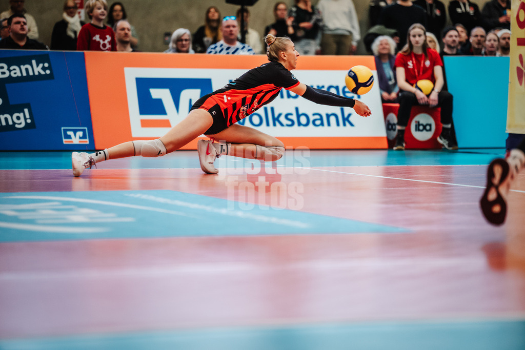 Volleyball | Frauen | Saison 2025/2026 | Volleyball Bundesliga | ETV Hamburger Volksbank Volleys vs. Schwarz-Weiß Erfurt | 15.02.2026 | Anna Hartig (#5, ETV Hamburger Volksbank Volleys)