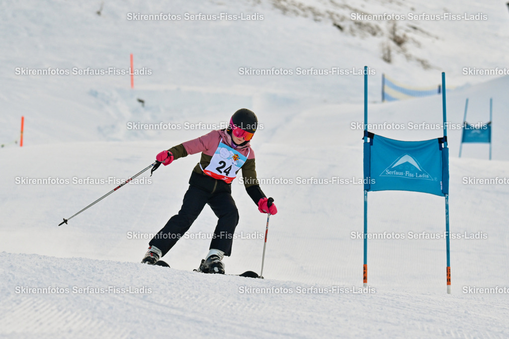 SRF_05.02.2026_0064 | SRF_05.02.2026_0064 - Realisiert mit Pictrs.com