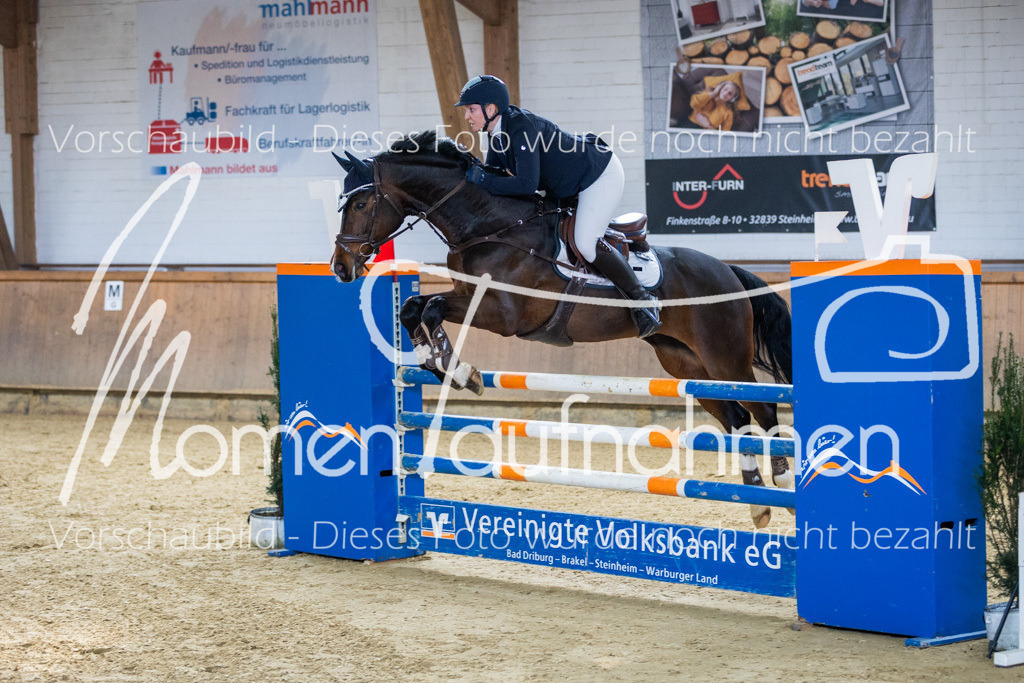 Sth-LPO25-L-Spr-015 | MomenTaufnahmen Pferdesportfotos