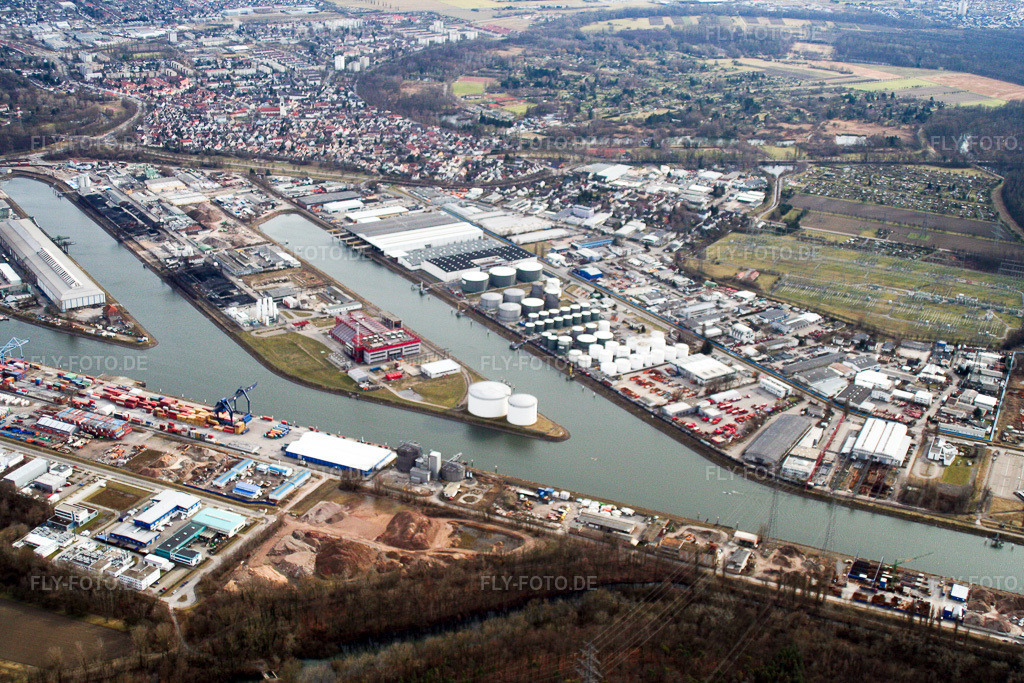 Luftbild: Rheinhafen im Ortsteil Mühlburg in Karlsruhe im Bundesland Baden-Württemberg in Deutschland. Foto: IMG_1077.jpg vom 19.02.2006 durch Werner Riehm/FLY-FOTO.de