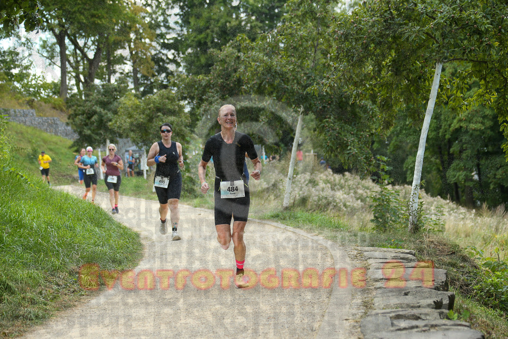 250824_1409_EX1_5140 | Sportfotografie im Rhein-Sieg Kreis, Köln, Bonn, NRW, Rheinland Pfalz, Hessen, etc. Unser Tätigkeitsfeld umfasst den Laufsport vom Volkslauf über den Marathon, Duathlon, Triathon bis zum Ultralauf wie Kölnpfad Ultra oder Schindertrail.