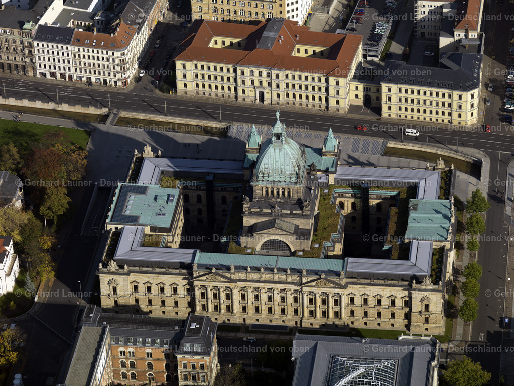 2888176 | LEIPZIG 14.09.2020 Gebäudekomplex des Bundesverwaltungsgericht am Simsonplatz im Ortsteil Zentrum-Süd in Leipzig im Bundesland Sachsen. // Building complex of the Bundesverwaltungsgericht on Simsonplatz court in the district Zentrum-Sued in Leipzig in the state Saxony. Foto: Gerhard Launer