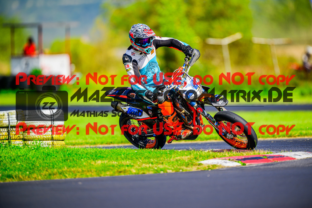 MaZZes_FotoMatrix_240714_6007705_9376 | S3