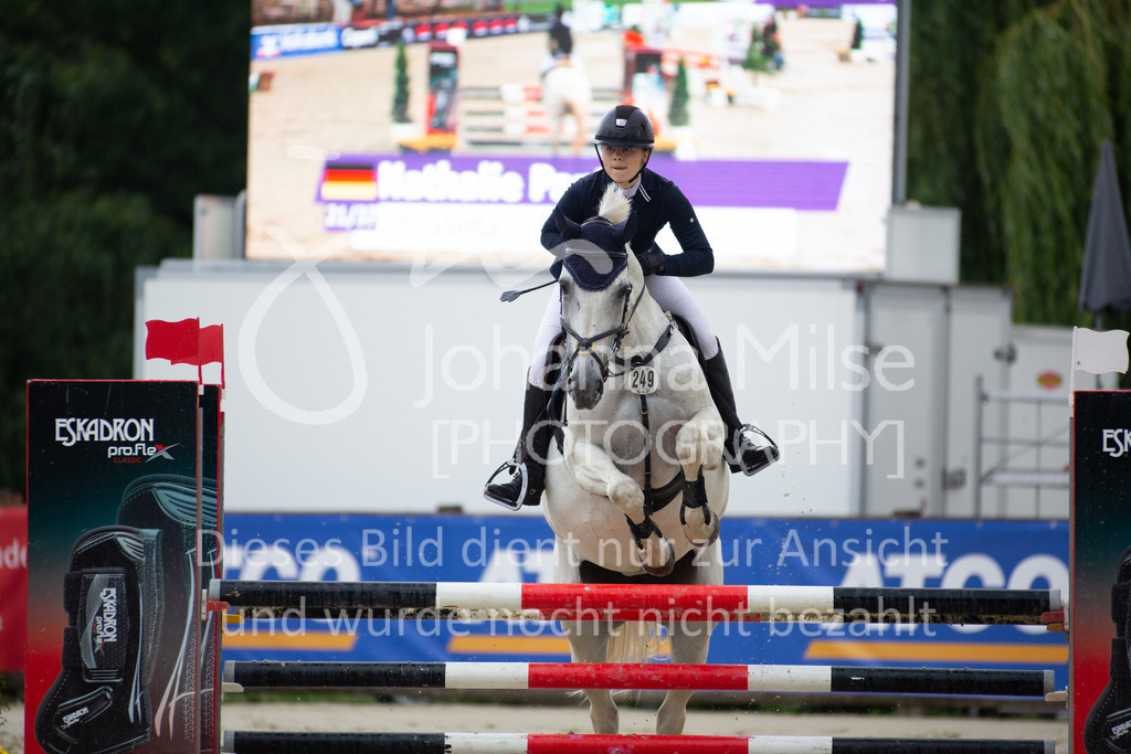 230729_BHO_Springprf.-A2020 | Deine schönsten Turniermomente als professionelle Fotos! Entdecke hochwertige Pferdesport-Fotografie im Online-Shop. Jetzt Fotos finden & bestellen!