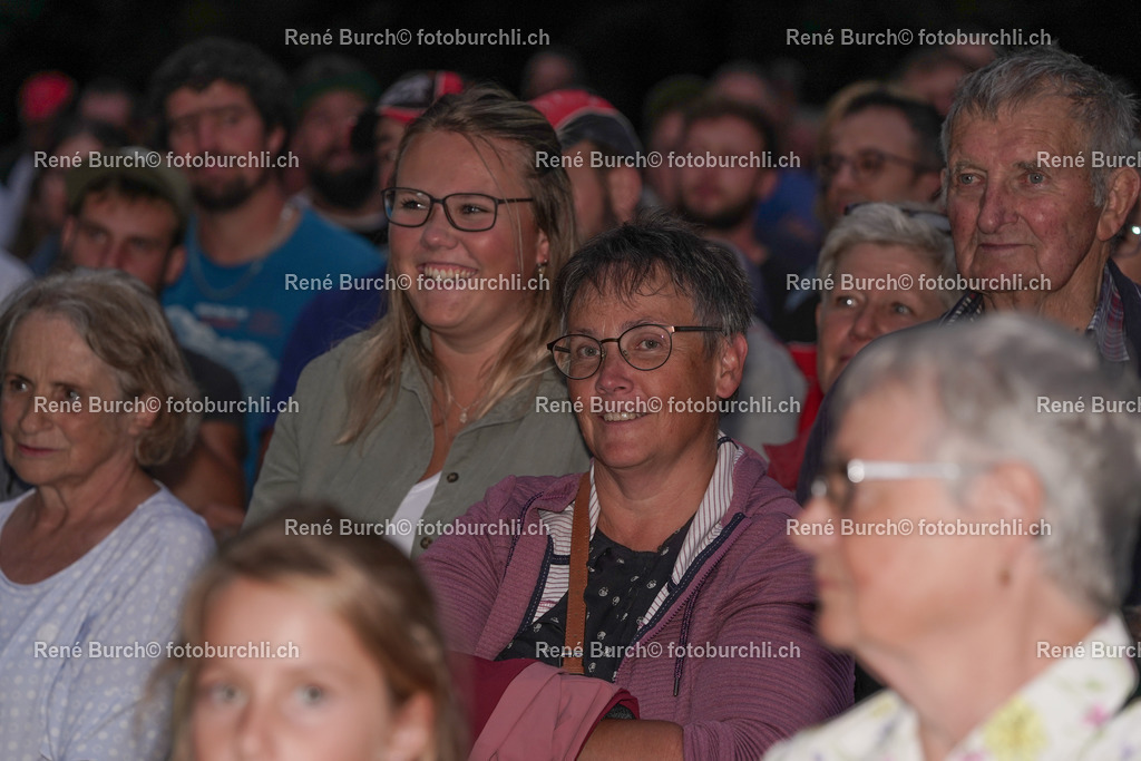 DSC08246-2 | René Burch leidenschaftlicher Fotograf aus Kerns in Obwalden.  Hier finden sie Sport, Landschaft und Natur Fotografie.
 - Realisiert mit Pictrs.com
