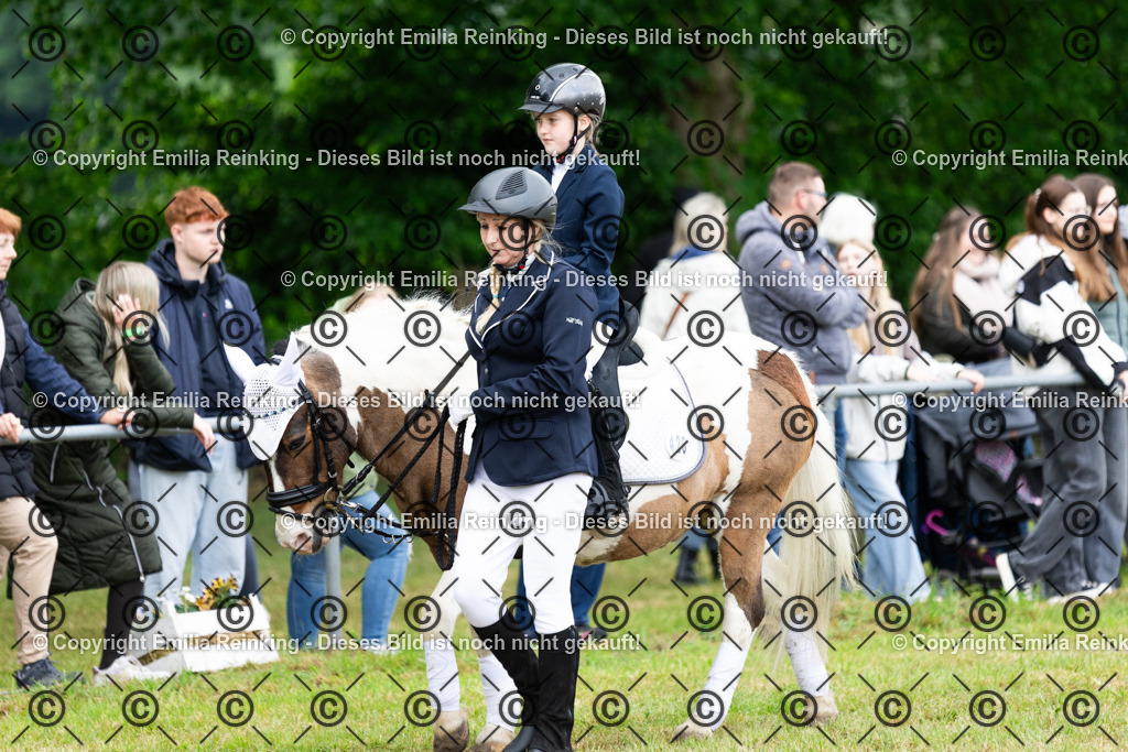 CL5A9240 | Emilia Reinking Fotografie - Realisiert mit Pictrs.com