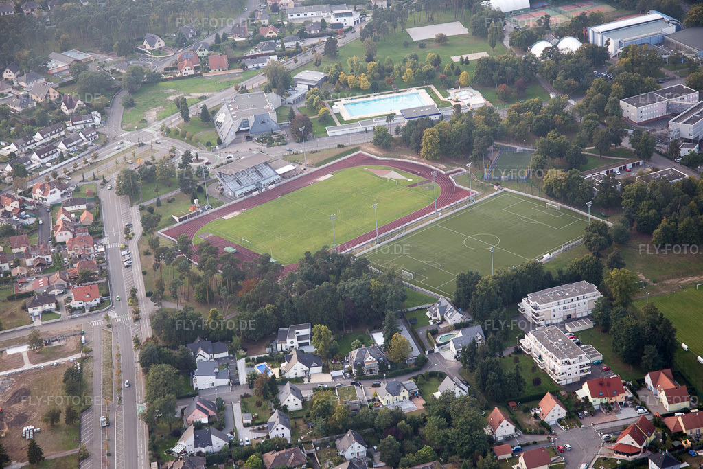 Luftbild: Ortsansicht in Bischwiller im Bundesland Bas-Rhin in Frankreich. Foto: IMG_074293.jpg vom 04.10.2014 durch Werner Riehm/FLY-FOTO.de
