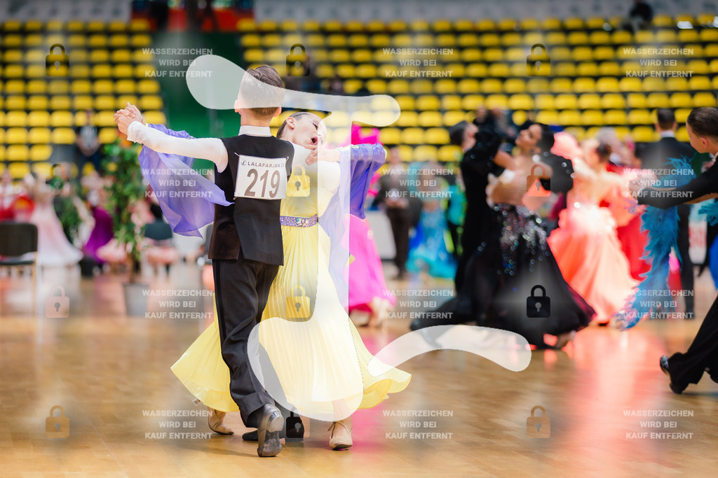 Hessen Tanzt WDSF Open Junior II Standard 12th (219) Arseniy Kossovych _ Polina Kossovych (TK Orchidee Chemnitz)-2025-05-17-7528 | Webshop for digital downloads and prints of dance sport, event & show photographer Julian Link - Realisiert mit Pictrs.com