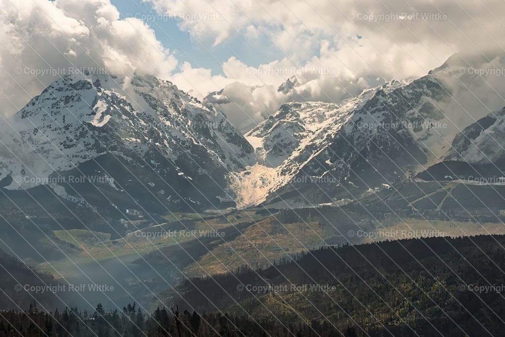 schnee bedeckte berge | Rolf Wittke  - Realisiert mit Pictrs.com