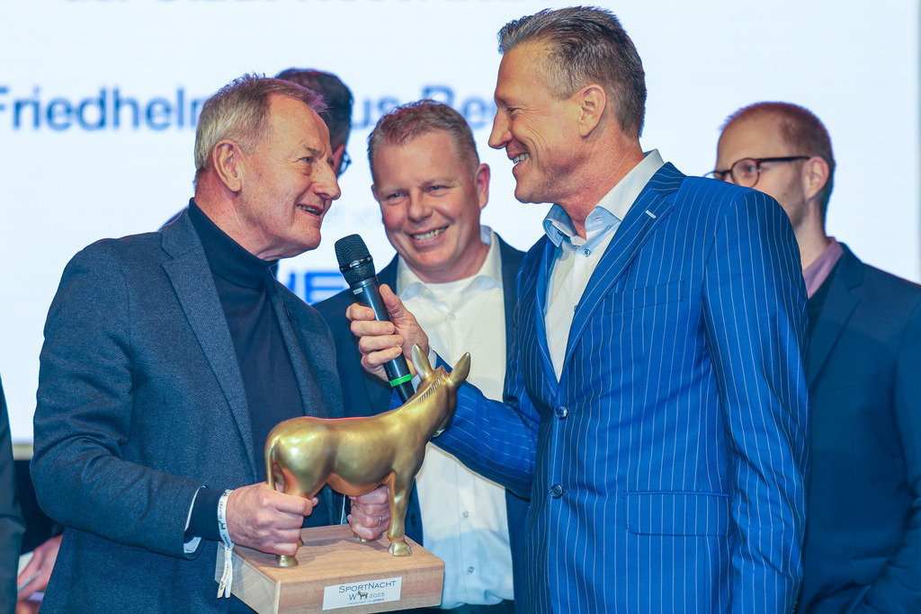 top-top.de250214-166 | Die 3. Weseler SportNacht, die große Sportgala mit Ehrungen der Weseler Sportler des Jahres 2024 findet am Freitag, den 14.02.2025 im Festzelt an der Rheinpromenade statt.Foto: Erwin Pottgiesser