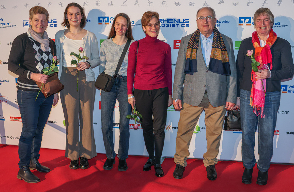 top-top.de250214-135 | Die 3. Weseler SportNacht, die große Sportgala mit Ehrungen der Weseler Sportler des Jahres 2024 findet am Freitag, den 14.02.2025 im Festzelt an der Rheinpromenade statt.Foto: Erwin Pottgiesser