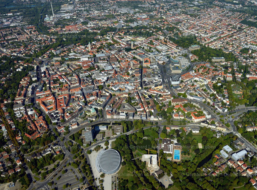 3292891 | Online-Shop für Luftbilder aus Deutschland. Seit über 45 Jahren baut Gerhard Launer das Luftbildarchiv mit unterschiedlichsten Themen stetig weiter aus.