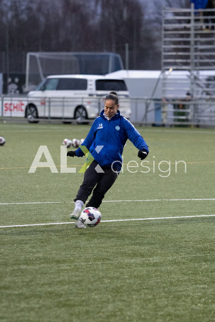 Fußball I Frauen I Saison 2025-2026 I AXA Women's Super League | Women I 14. Spieltag I Grasshoppers Club Zürich - FC Luzern I 14.02.2026 | 12 Kayla McKenna (JM) (GC Zürich) – Angriff - Realisiert mit Pictrs.com