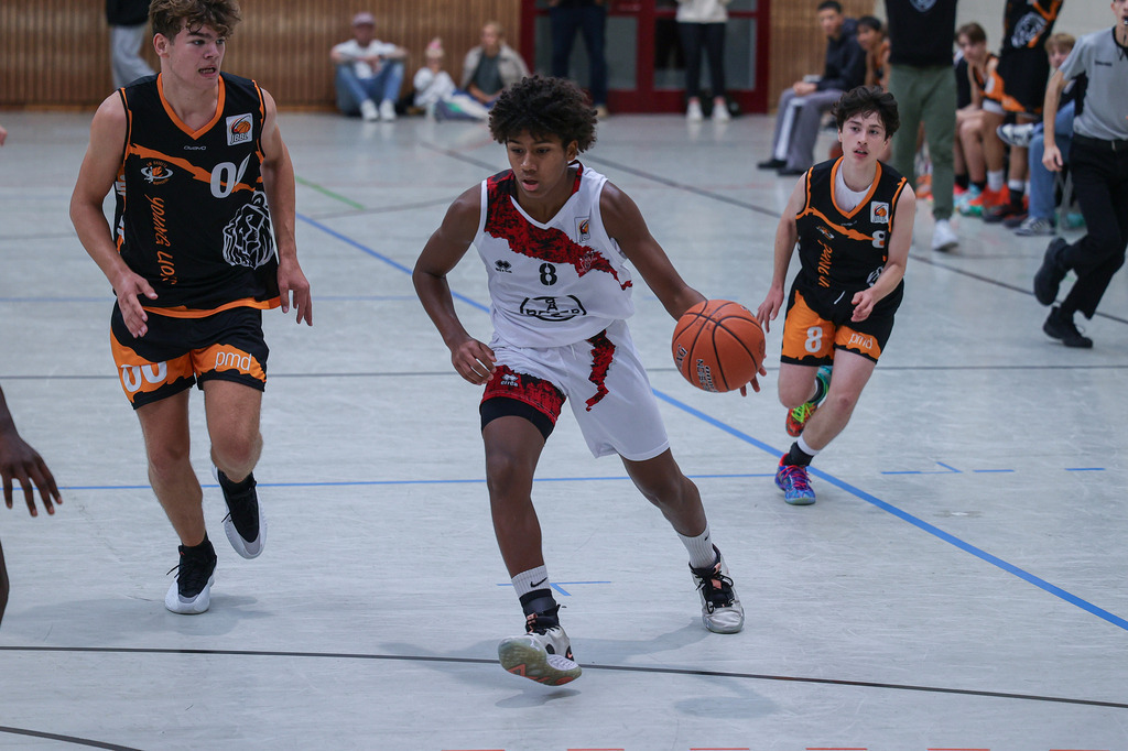 JBBL BAYER GIANTS vs Young Lions Wuppertal-40 | Fotos von Basketballspielen aus dem Raum NRW fotografiert von Gero Mueller-Laschet und Daniel Schaefer - Realisiert mit Pictrs.com