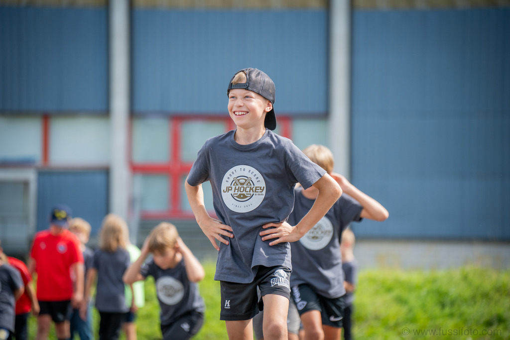 2025-09JP Hockey-Camp-Widnau-1472 | "Fussifoto.com – Ihr Ansprechpartner für hochwertige Fotografie! Entdecken Sie kreative Bilder und professionelle Dienstleistungen. Kontaktieren Sie uns für Ihre Projekte!"