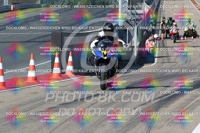 2016-07-01-PBK-1147 | Sportfotografie; SlowMotion; Video; Rennstrecke; Hafeneger; RSE; Speer; Trackday; Motorsportarena; Hockenheimring; Brno; Most; Barcelona; Valencia, Benny; Kaetzmer;