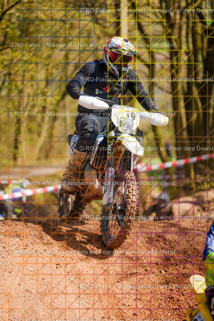 2 Lauf Mernes-1133 | Sportfotografie von RO-Fotos: Motorsport, Motocross, Enduro, Laufveranstaltungen und Triathlon. Professionelle Fotos von Sportlern und Events. - Realisiert mit Pictrs.com