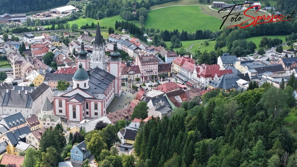 dji_fly_20250824_145948_0042_1756041919873_photo | Mit meiner Kamera halte ich besondere Augenblicke, faszinierende Landschaften und interessante Details fest. Dabei entstehen ganz unterschiedliche Aufnahmen – von stimmungsvollen Landschaftsfotografien und beeindruckenden Drohnenaufnahmen über Pressefotos - Realisiert mit Pictrs.com