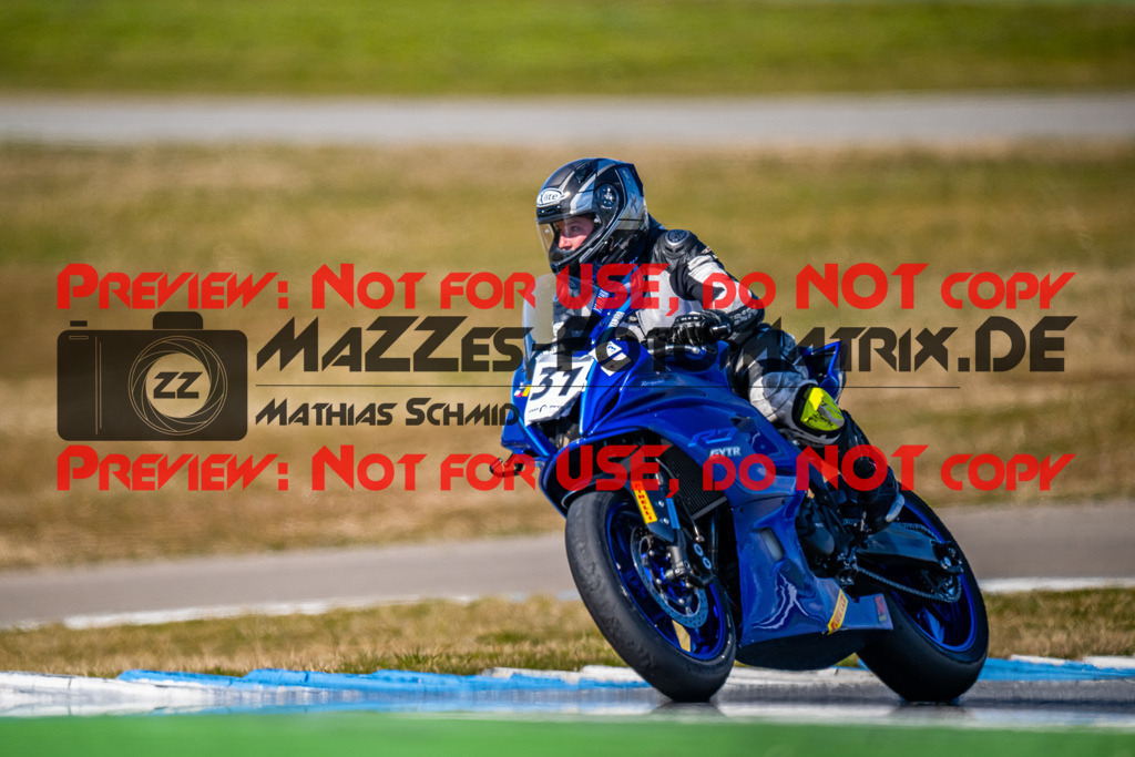 MaZZes_FotoMatrix_230311_6827 | Fotograf Mathias Schmid
Sportfotograf,
Eventfotograf,
Hochzeitsfotograf,
Portraitfotograf