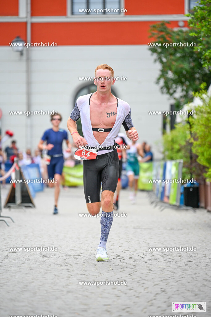 SZI_6151 | Stadttriathlon Erding 2025. #yourpictrs #sportshot_your_pictrs @Sportshotphotography #stadttriathlonerding Copyright: www.sportshot.de