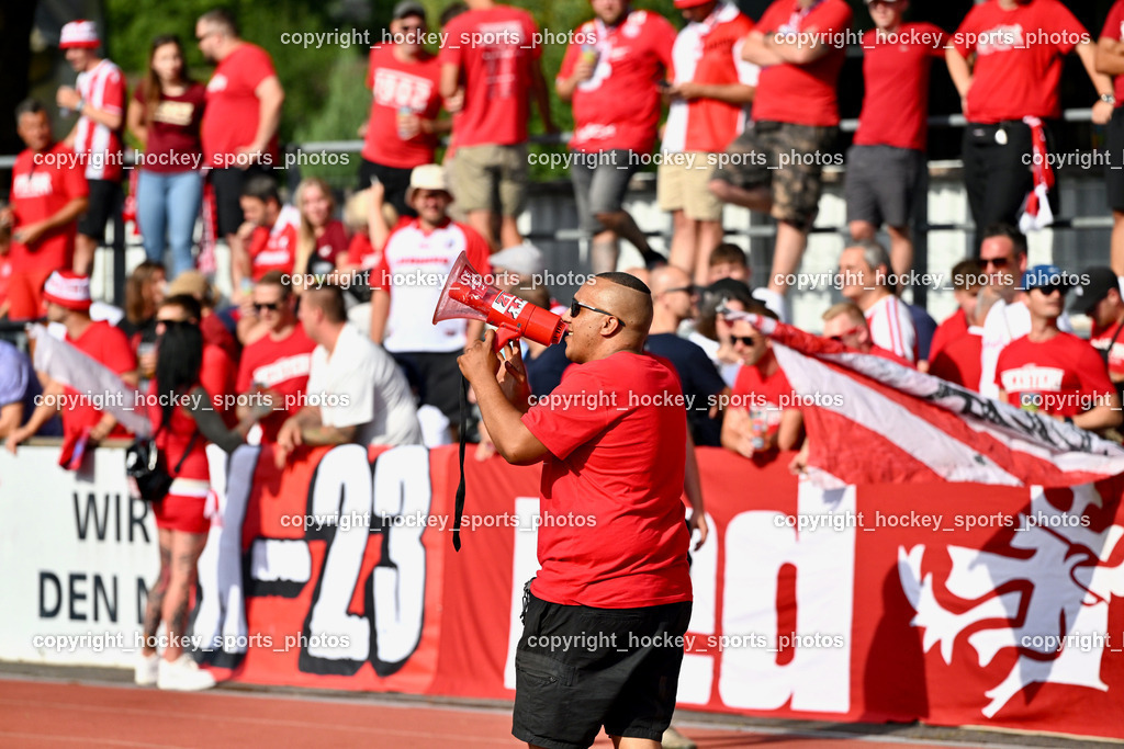 ATUS Velden vs. GAK | Besucher Stadion Lind, GAK Fans, ATUS Velden vs. GAK, ATUS Velden vs. GAK am 26.07.2024 in Villach (Stadion Lind), Austria, (Photo by Bernd Stefan)