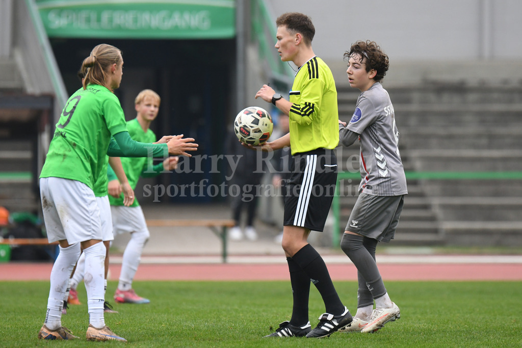 SpVgg GW U15 : Jahn Regensburg | Ha-Ri; Sportfotografie Ha-Ri; Sporfotografie Harry Rindler; Sport Deggendorf; Sportbilder Deggendorf; Sportfotos Deggendorf; Sportfotos Niederbayern; Sportbilder Niederbayern; Amateursport Niederbayern; Bayern;  - Realisiert mit Pictrs.com