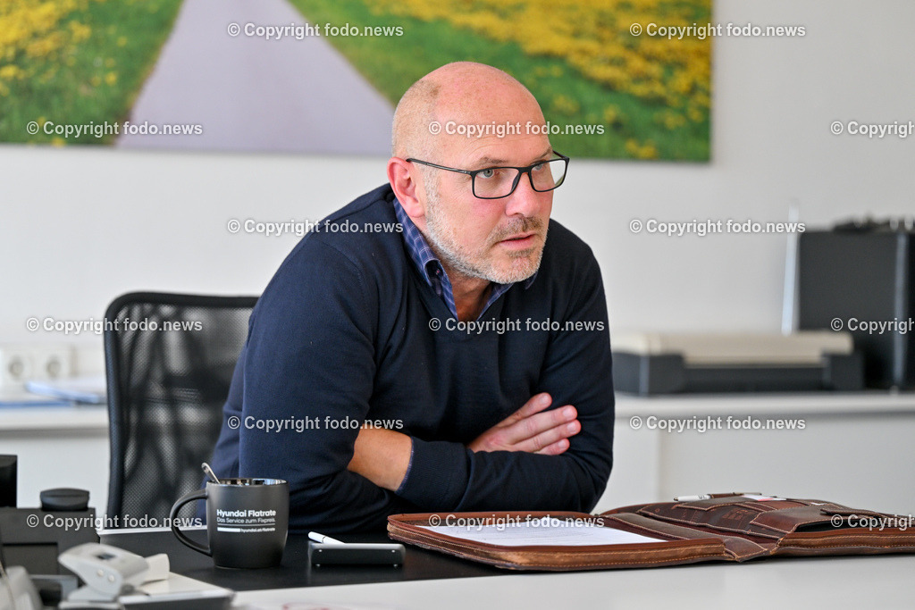 Seifried United Auto_ 26.09.2023-1 | 26.09.2023, Grieskirchen, AUT, Seifried United GmbH im Bild Adolf Seifried (Geschaeftsfuehrer Seifried United GmbH und Obmann des Landesgremium Ooe des Fahrzeughandels WKOOE)
