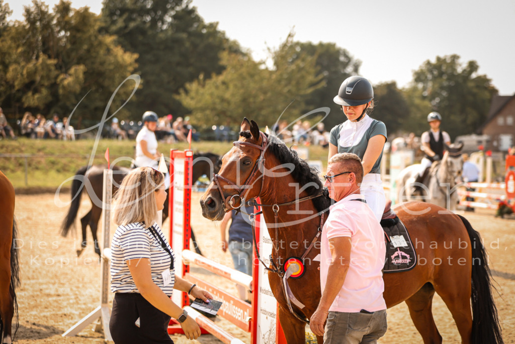 27.SaSpMA00283 | Leoni Ertmer Photography - Realisiert mit Pictrs.com