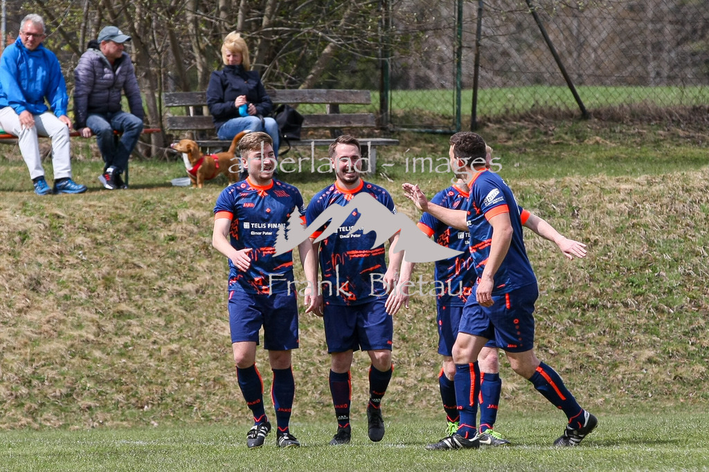 993T7501 | Medien- Sport- Entertainmentfotos