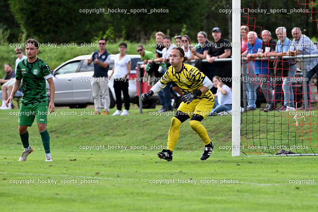 ATUS Nötsch vs. SC Landskron | #1 Aric Leon Haimburger SC Landskron, #14 Daniel Arneitz SC Landskron, ATUS Nötsch vs. SC Landskron, ATUS Nötsch vs. SC Landskron am 26.07.2025 in Nötsch (Dobratsch Arena), Austria, (Photo by Bernd Stefan)